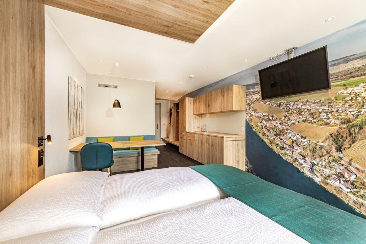 Hotel Sleep&Stay - Self Check-In Eglisau Exterior foto